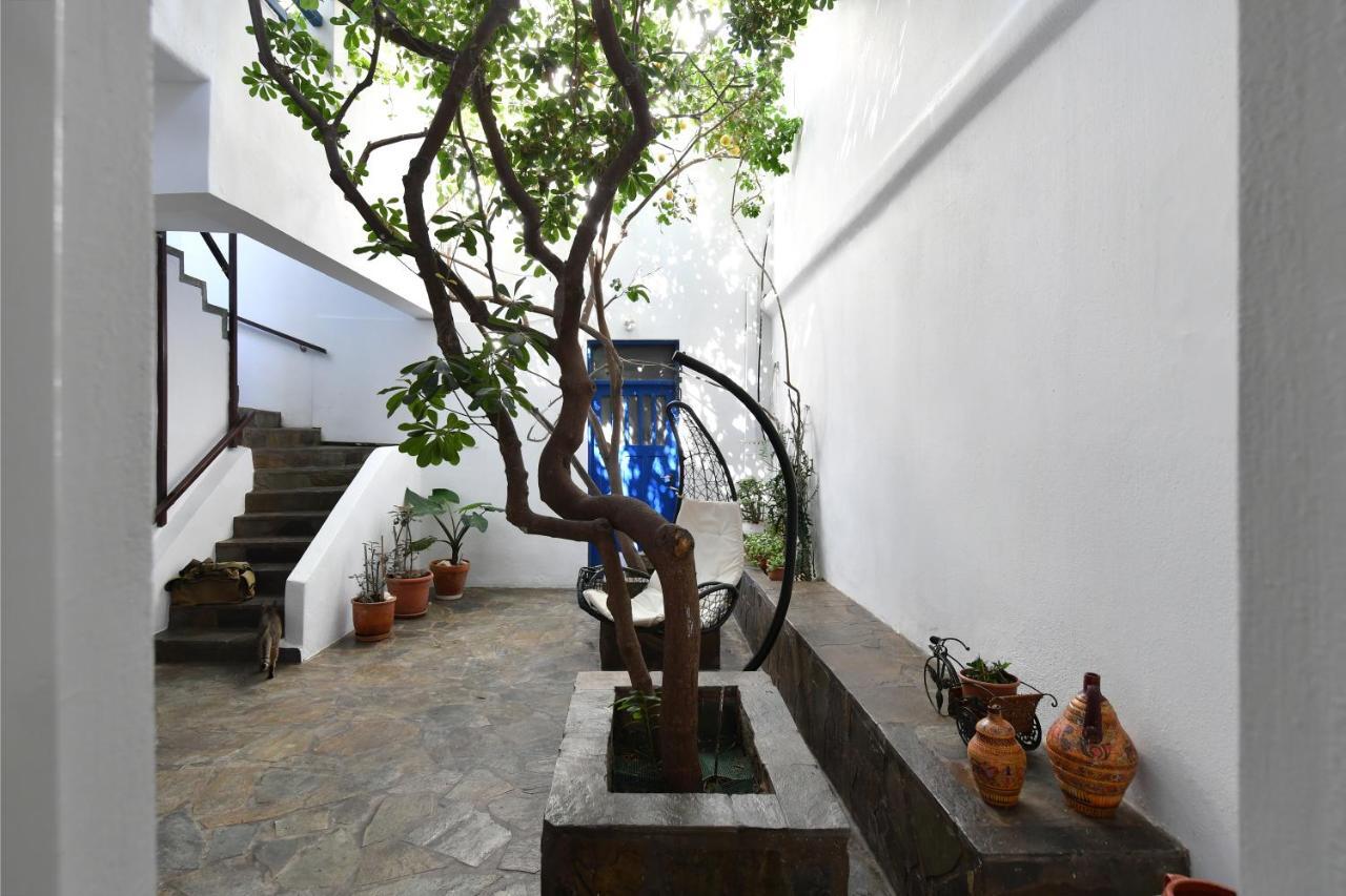 White Rooms Paros ナウサ エクステリア 写真