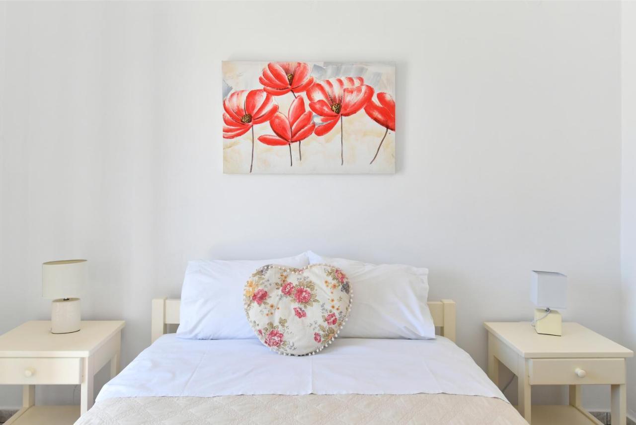 White Rooms Paros ナウサ エクステリア 写真